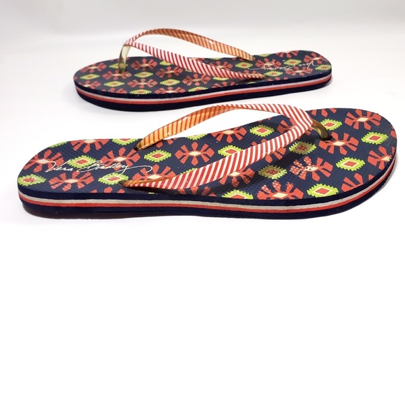 Vera Bradley "Sun Valley" Flip Flops - Picture 4 of 8